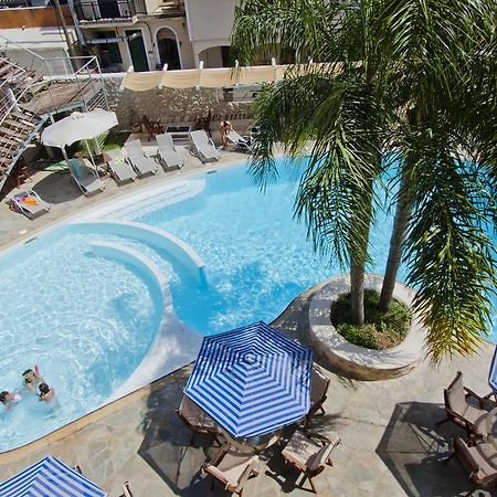 Ionion Star Hotel Lefkáda 외부 사진